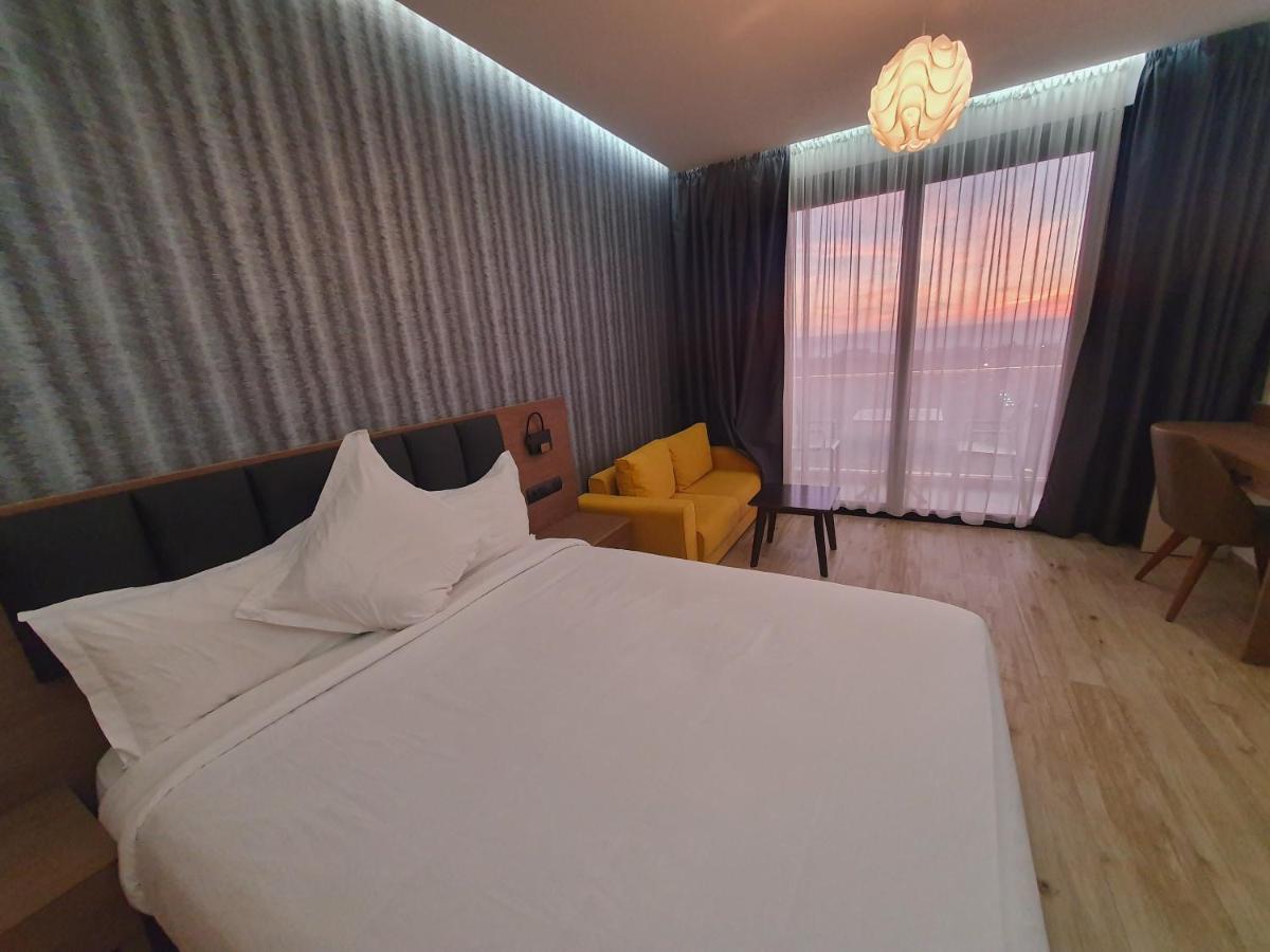 Surf One Hotel Tamraght 外观 照片